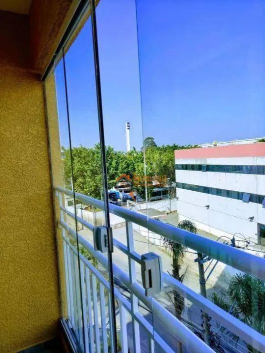 Apartamento Duplex com 2 dormitórios à venda, 90 m² por R$ 379.000,00 - Jardim Presidente Dutra - Gu