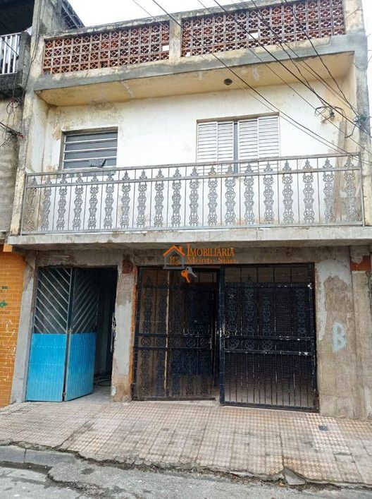 Sobrado com 3 dormitórios à venda, 220 m² por R$ 320.000,00 - Jardim Santa Rita - Guarulhos/SP