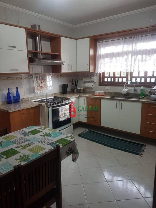 Sobrado com 3 dormitórios à venda, 160 m² por R$ 950.000,00 - Jardim Zaira - Guarulhos/SP