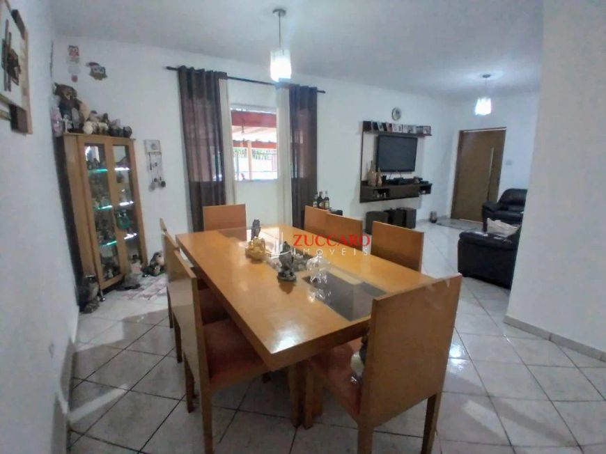 Casa com 3 dormitórios à venda, 280 m² por R$ 820.000,00 - Jardim Aida - Guarulhos/SP