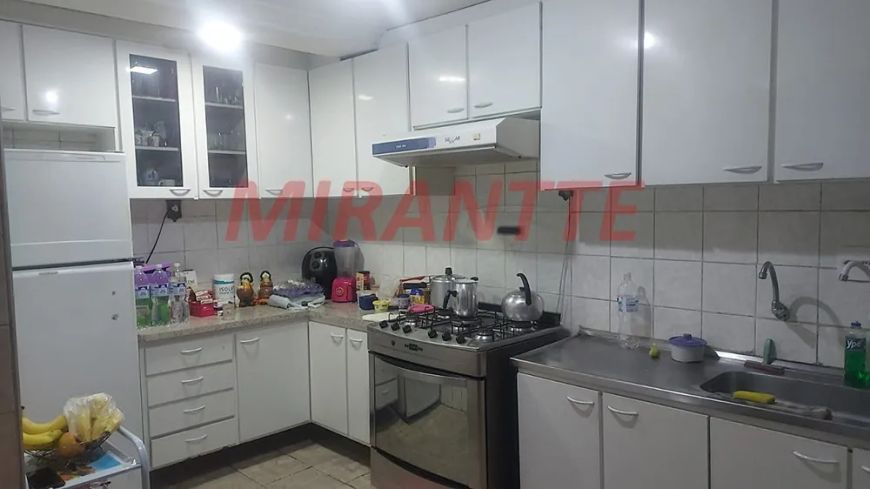 Sobrado de 126m² com 3 quartos em Gopoúva