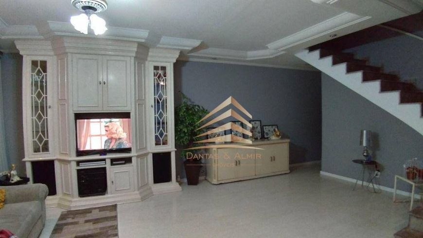 Sobrado com 3 dormitórios à venda, 180 m² por R$ 800.000,00 - Jardim Santa Mena - Guarulhos/SP