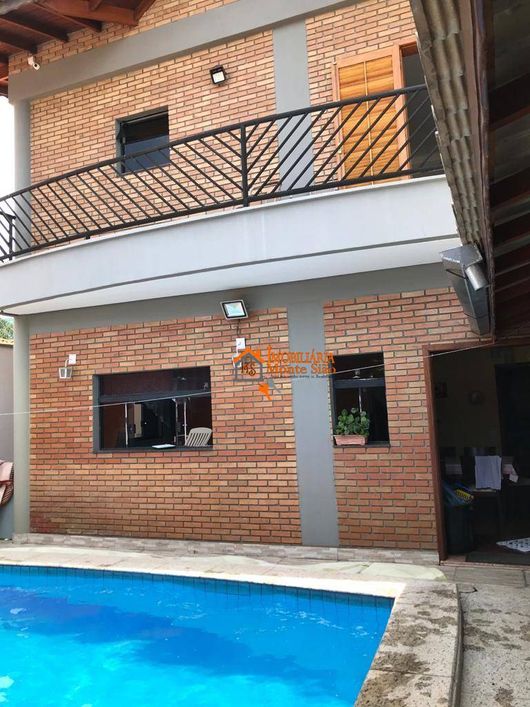 Sobrado com 3 dormitórios à venda, 375 m² por R$ 3.180.000,00 - Cidade Maia - Guarulhos/SP