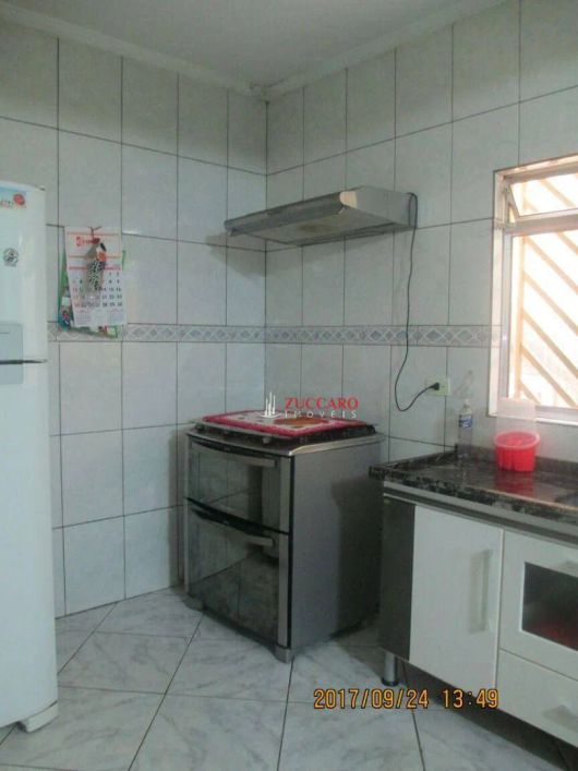Sobrado com 3 dormitórios à venda, 103 m² por R$ 530.000,00 - Parque Continental II - Guarulhos/SP