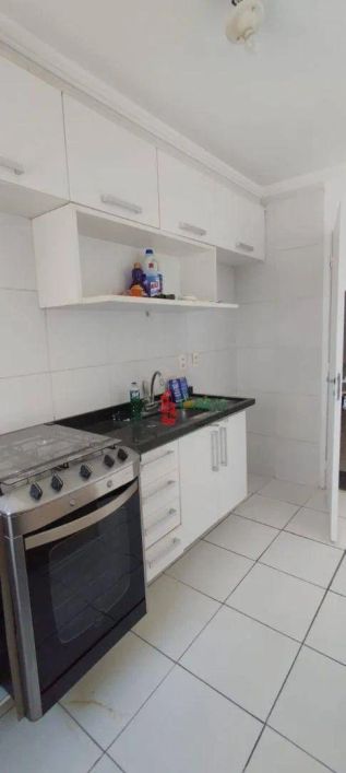 Apartamento com 2 dormitórios à venda, 43 m² por R$ 243.000,00 - Cocaia - Guarulhos/SP