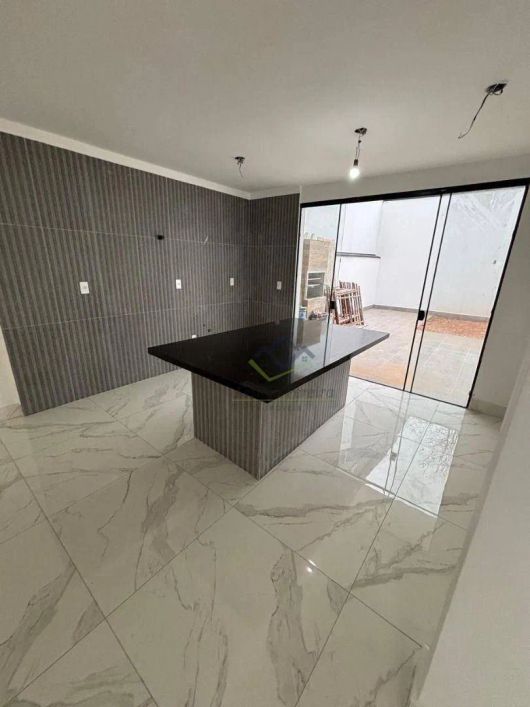Sobrado com 3 dormitórios à venda, 125 m² por R$ 890.000,00 - Carmela 3 - Guarulhos/SP