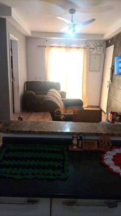 Apartamento com 2 dormitórios à venda, 53 m² por R$ 230.000,00 - Cidade Soberana - Guarulhos/SP