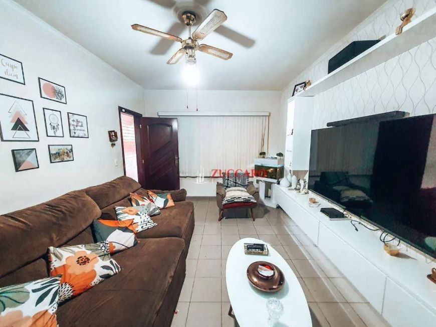 Sobrado com 3 dormitórios à venda, 205 m² por R$ 615.000,00 - Jardim Bom Clima - Guarulhos/SP