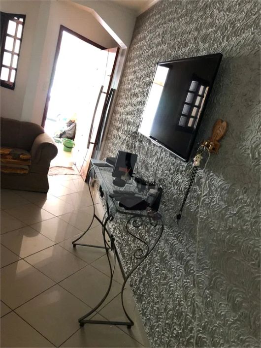 Casa com 4 quartos à venda em Parque Santo Antônio - SP