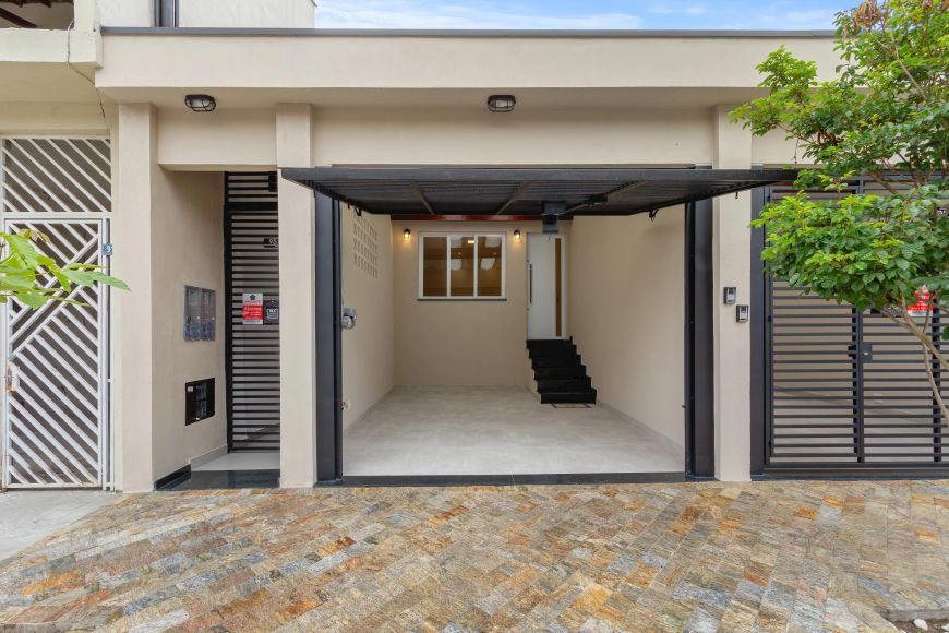 Casa para venda com 220 metros quadrados com 4 quartos