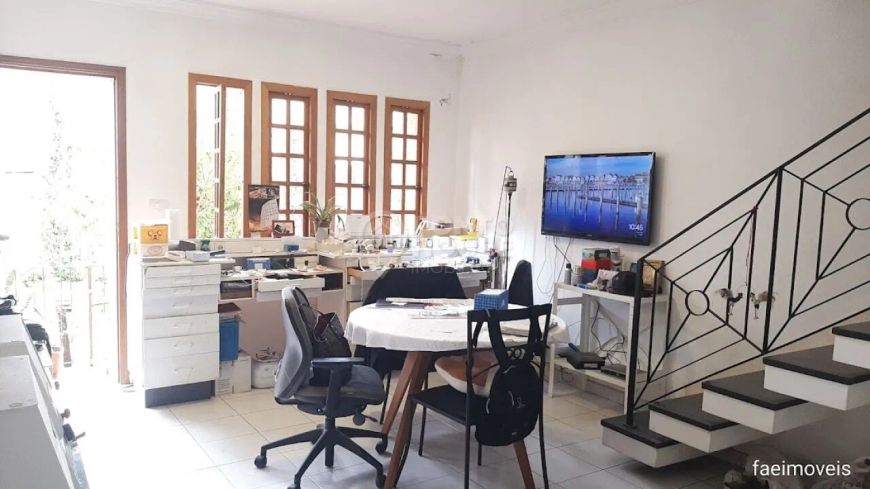 Casa de Vila na Vila Mariana de 2 dormitórios, 1 suíte, 1 vaga próximo do metrô