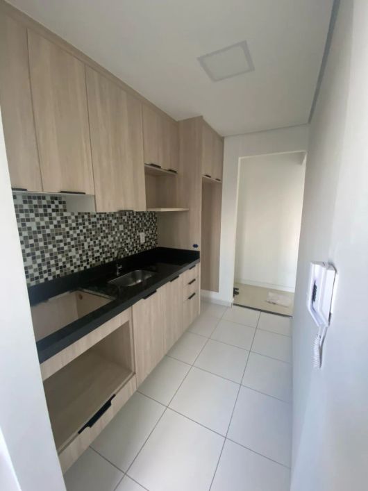 Apartamento à venda em Guarulhos com 44m² e 1 vaga, 10 minutos do Shopping Maia