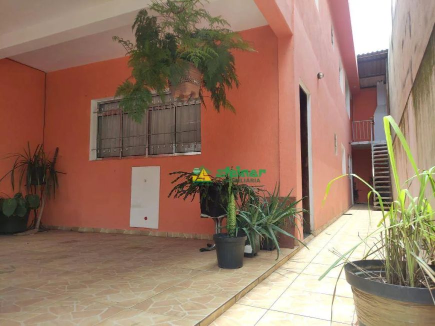 Sobrado com 3 dormitórios à venda, 190 m² por R$ 260.000,00 - Parque Santos Dumont - Guarulhos/SP