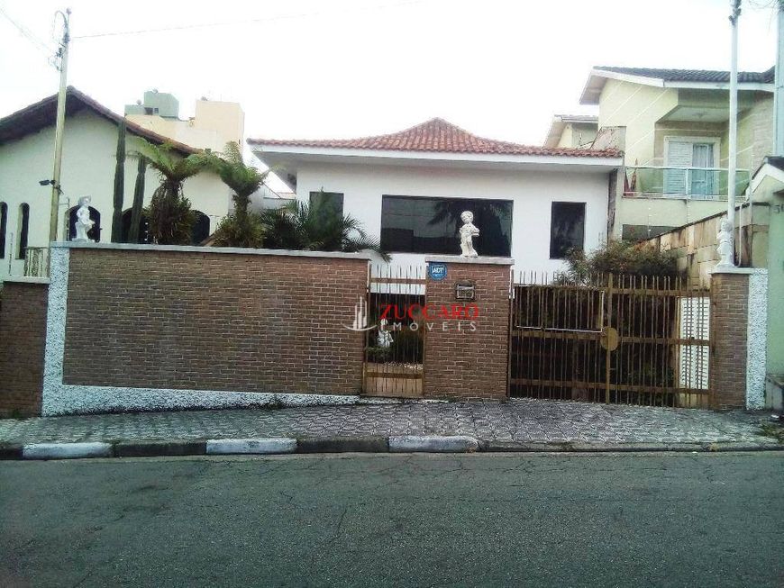 Casa com 3 dormitórios à venda, 400 m² por R$ 1.400.000,07 - Vila Rosália - Guarulhos/SP