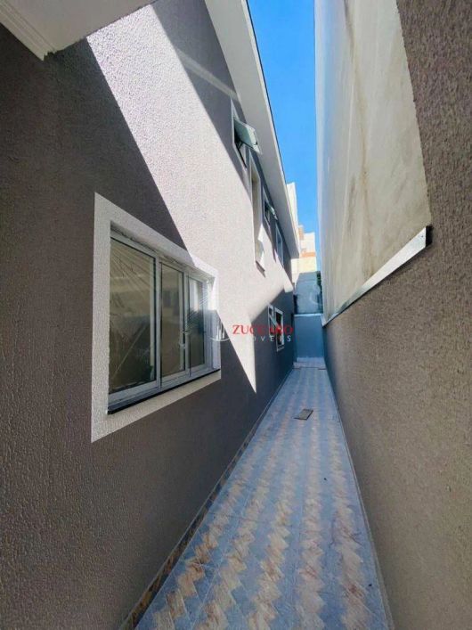 Sobrado com 3 dormitórios à venda, 150 m² por R$ 690.000,00 - Parque Flamengo - Guarulhos/SP