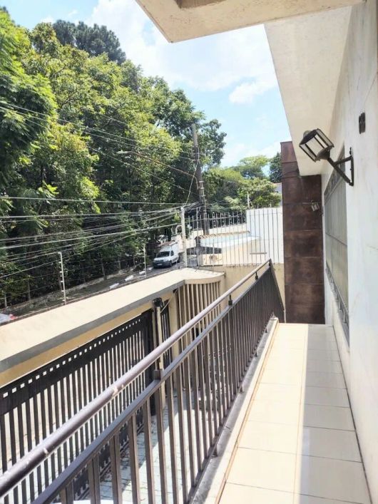 Belo Sobrado com 3 dormitórios à venda, 300 m² por R$ 1.180.000,00 - Jardim Maia - Guarulhos/SP