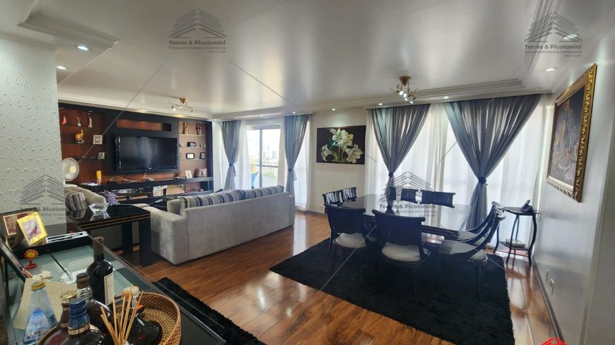 Apartamento Mooca andar alto 1 por andar 230 metros área privativa 4 dormitórios 2 suítes sendo 1 ma