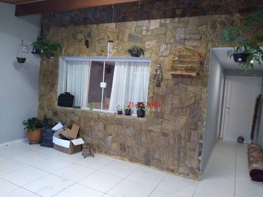 Sobrado com 3 dormitórios à venda, 160 m² por R$ 790.000,07 - Parque Santo Antônio - Guarulhos/SP