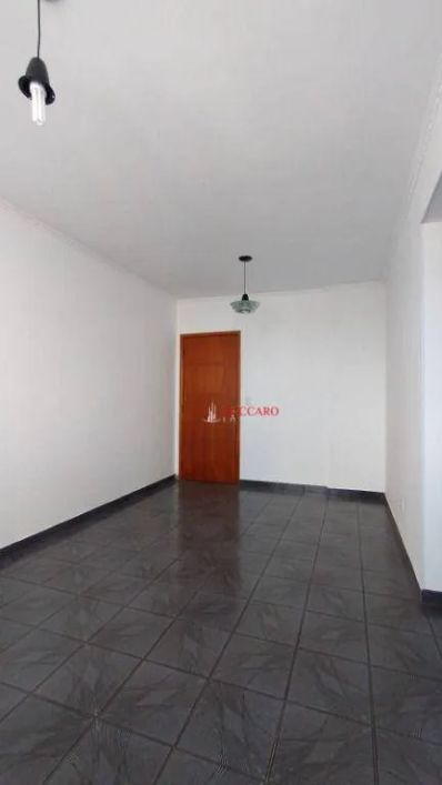 Apartamento com 3 dormitórios à venda, 62 m² por R$ 320.000,00 - Picanco - Guarulhos/SP