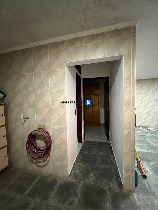 Sobrado p/ VENDA 3 dorms, 1 Suíte, 4 Vagas, Ambientes Amplos, Varanda na Suíte - Ótimo Local - Baixo
