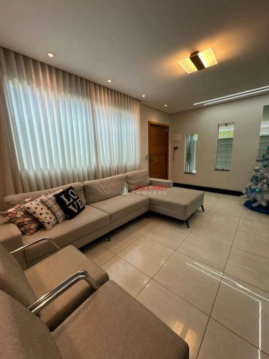 Sobrado de Luxo no Vila Barros