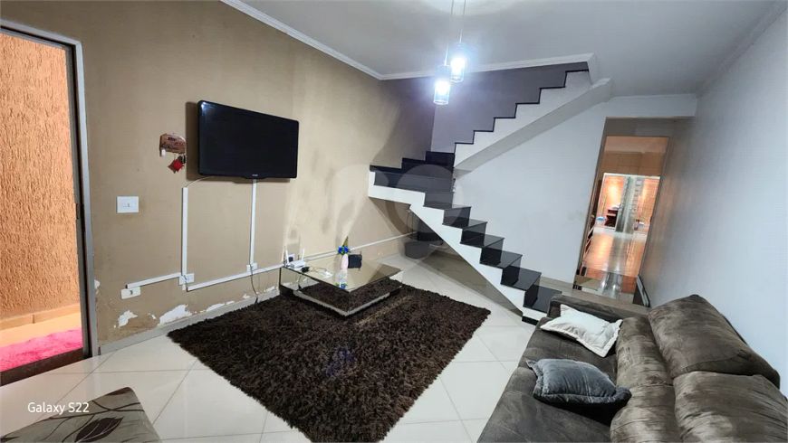 Casa com 3 quartos à venda em Jardim Presidente Dutra - SP