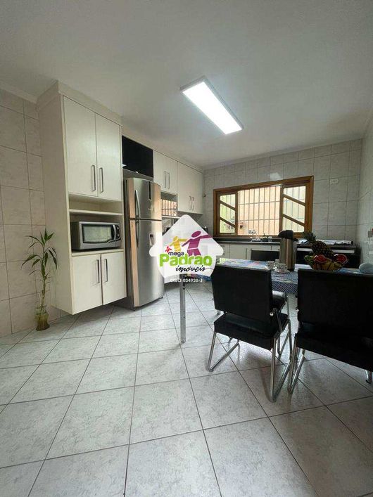 Sobrado com 3 dorms, Jardim Pinhal, Guarulhos - R$ 890 mil, Cod: 9927