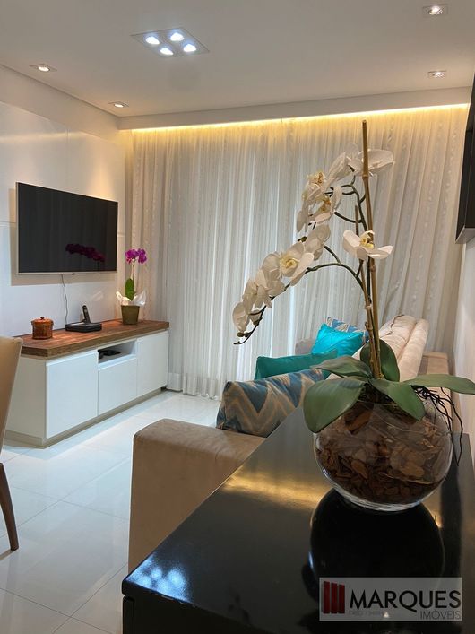 Apartamento em Macedo - Guarulhos: 61m², 2 dormitórios, 1 suíte, 1 banheiro por R$420.000 à venda.