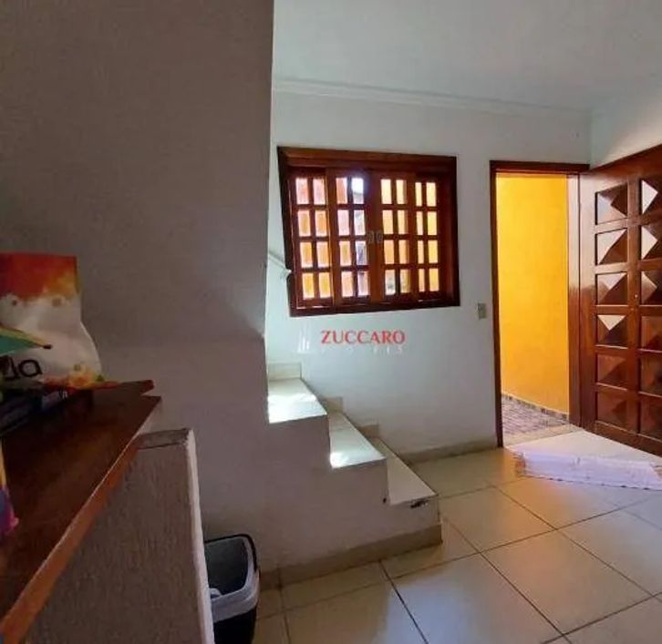 Casa com 4 dormitórios à venda, 175 m² por R$ 1.010.000,01 - Macedo - Guarulhos/SP