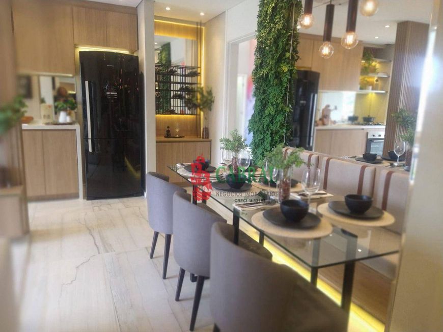 Apartamento com 2 dormitórios à venda, 55 m² por R$ 415.000,00 - Itapegica - Guarulhos/SP