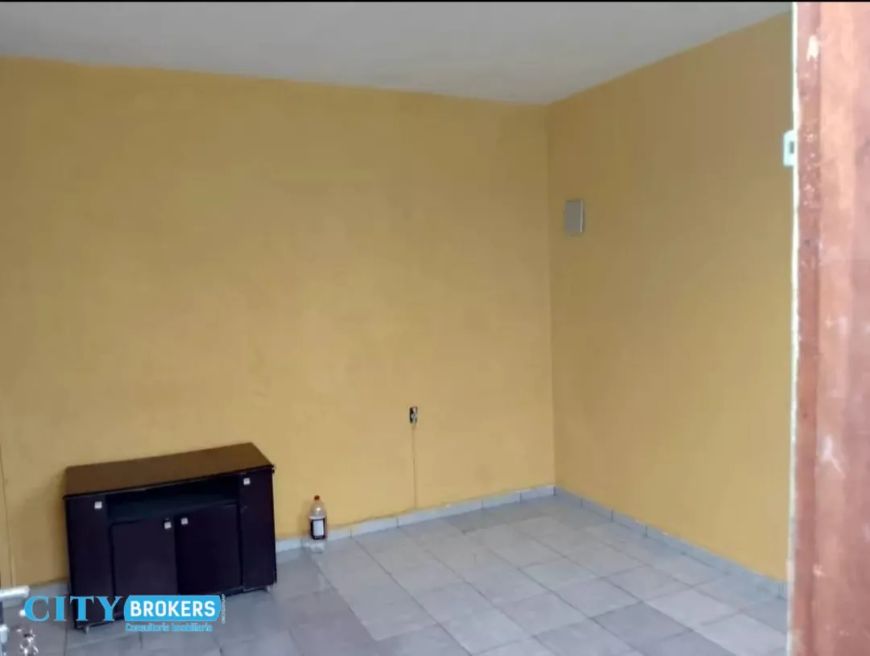 Casa térrea a venda com 2 dormitórios, vagas no Bairro Presidente Dutra Guarulhos