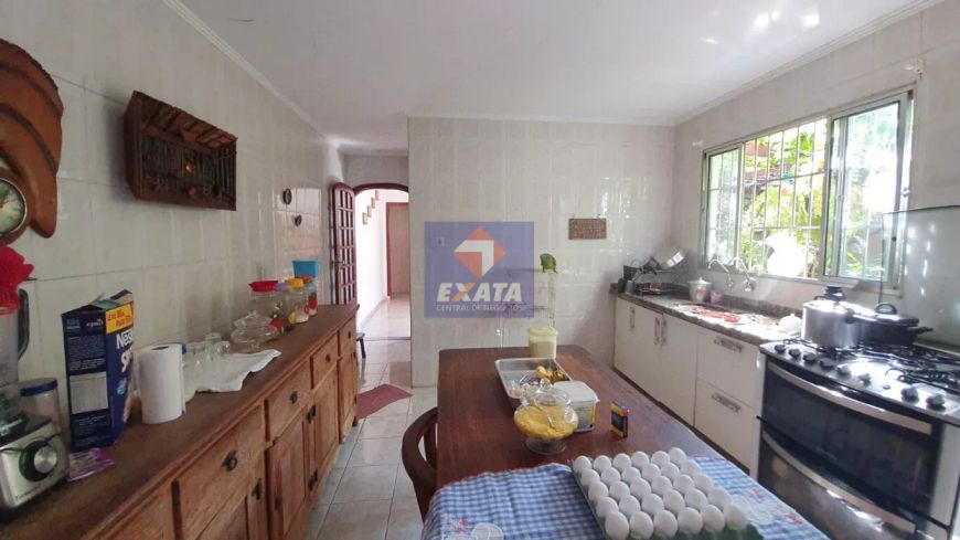 Casa para venda, 3 quarto(s), Vila Galvão, Guarulhos - CA672