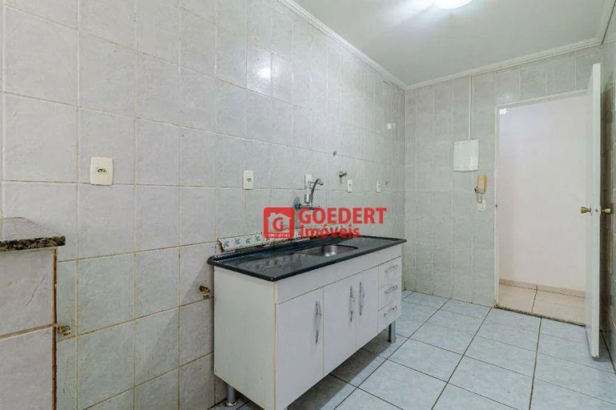 Apartamento Condomínio Aeroportos Internacionais com 2 dormitórios, 58 m² - venda por R$ 235.000 - J