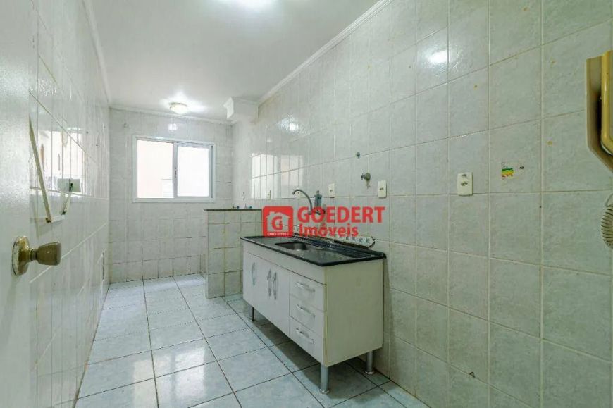 Apartamento Condomínio Aeroportos Internacionais com 2 dormitórios, 58 m² - venda por R$ 235.000 - J