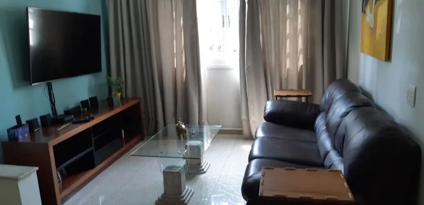 Casa de Condomínio para venda com 3 dormitórios