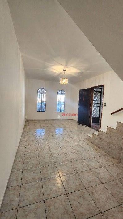 Sobrado à venda, 91 m² por R$ 549.900,00 - Vila Augusta - Guarulhos/SP