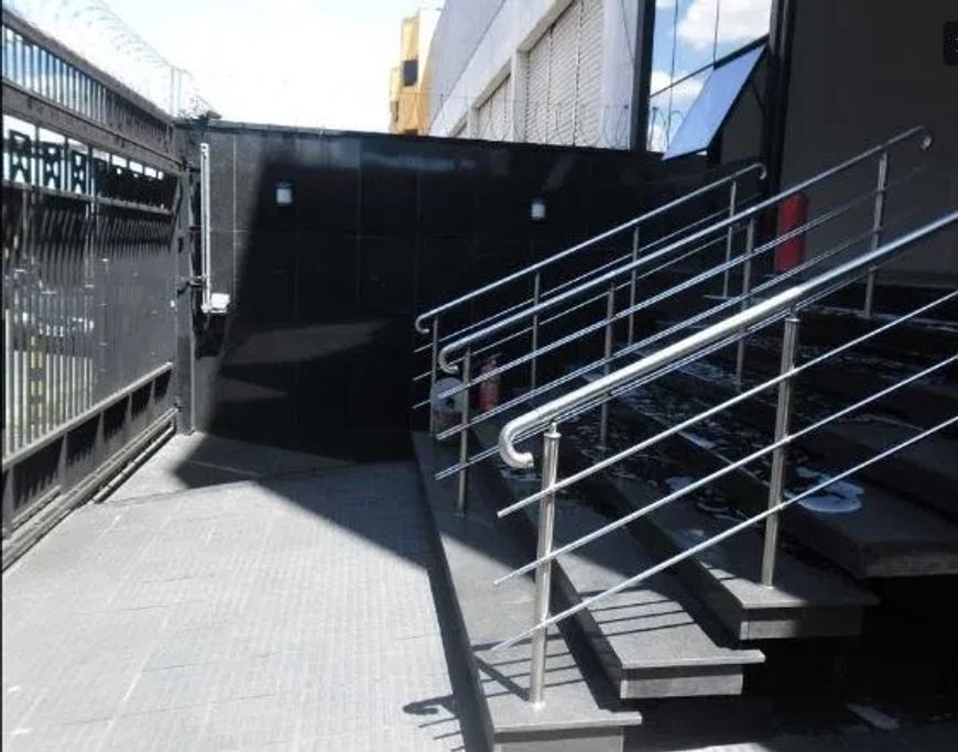 Prédio comercial em Cidade Jardim Cumbica - Guarulhos