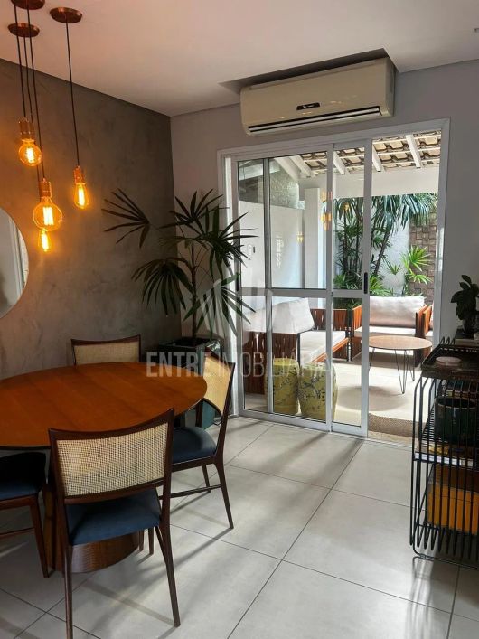VENDA CASA EM CONDOMINIO EM CAMPINAS