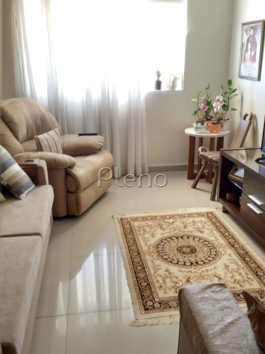 Apartamento à venda na Vila Aurocan, Campinas.