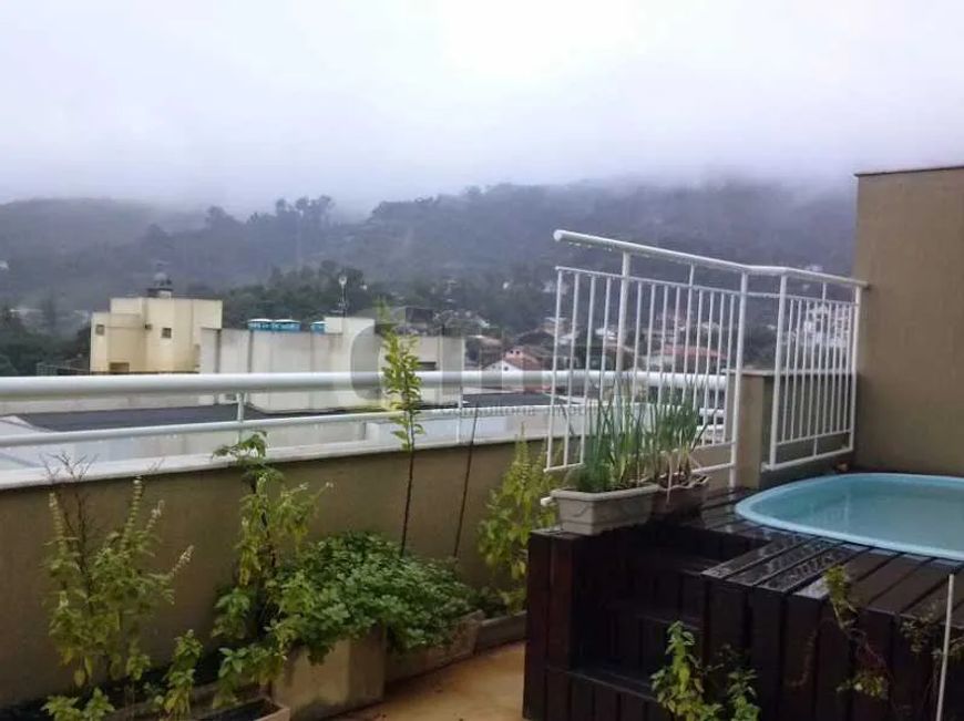 Cobertura - / Residencial / Freguesia (Jacarepaguá)