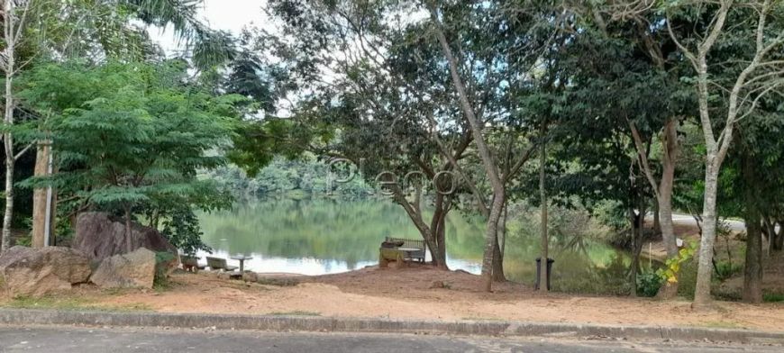 Terreno à venda em Campinas, Morada das Nascentes (Joaquim Egídio), com 1740 m²