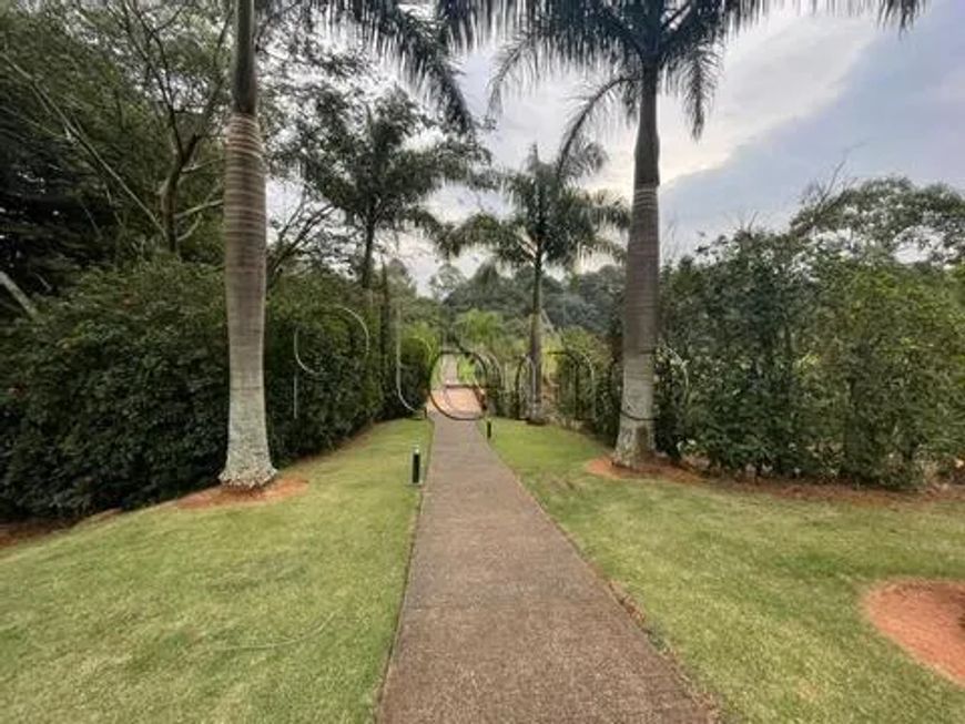 Terreno à venda com 560m² no Alphaville Dom Pedro em Campinas