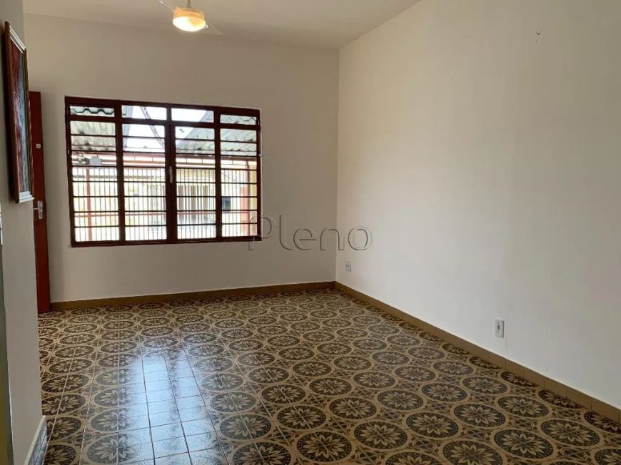 Casa à venda com 3 quartos no Jardim García, em Campinas