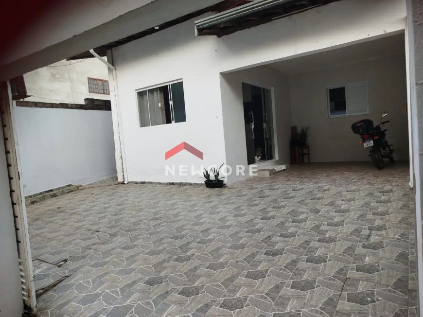 Casa em Rua Maria das Dores Cavalheiro Leme - Parque Jambeiro - Campinas/SP