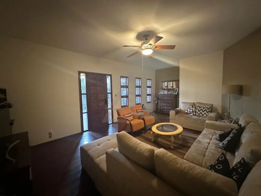 Casa à venda em Campinas, Parque das Universidades, com 4 quartos, com 213 m²