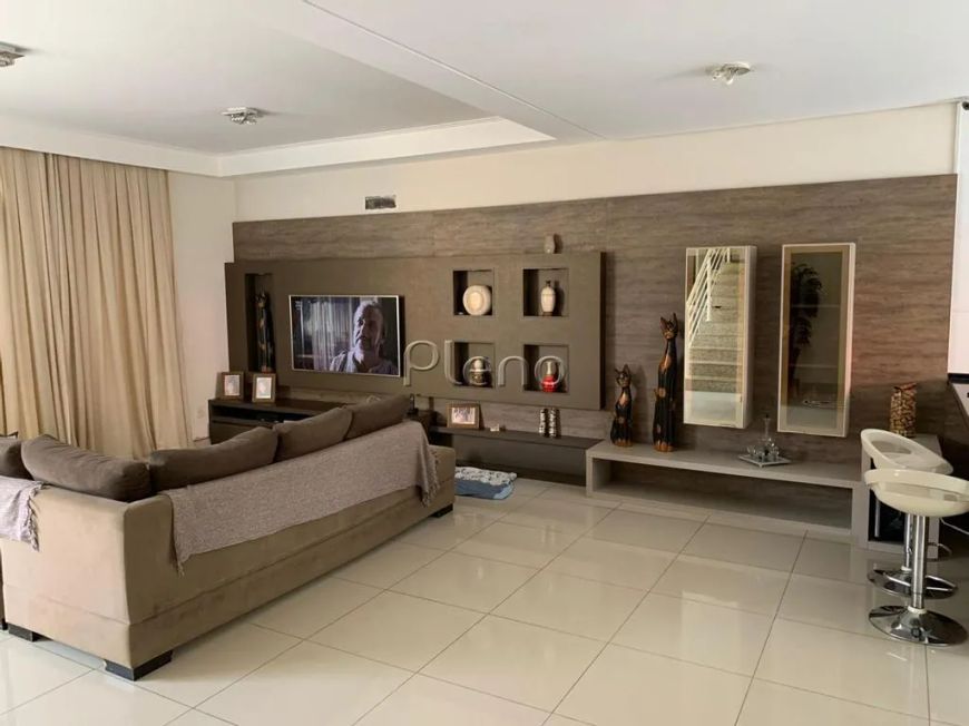 Sobrado à venda em Campinas, Nova Sousas (Sousas), com 4 quartos, com 261.3 m²