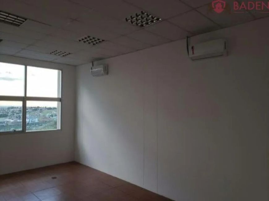 Sala à venda em Campinas, Swiss Park, com 68 m²
