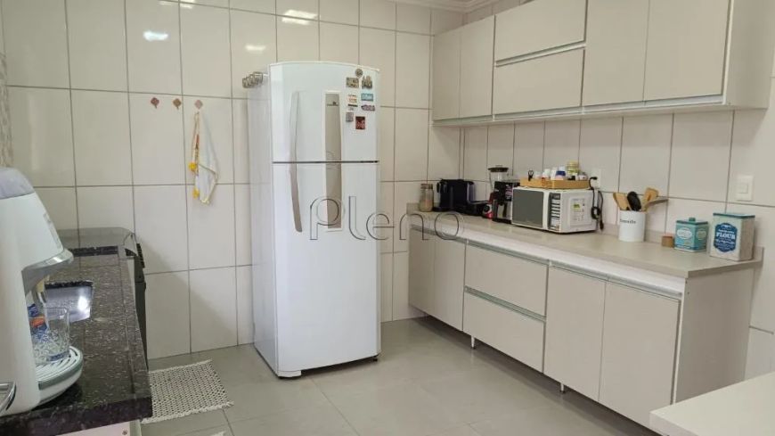 Casa à venda em Campinas, Jardim do Trevo, com 3 quartos, com 220 m²
