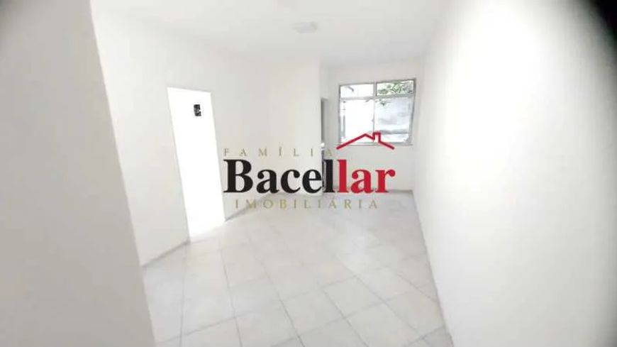 APARTAMENTO DE QUARTOE SALA - MEIER