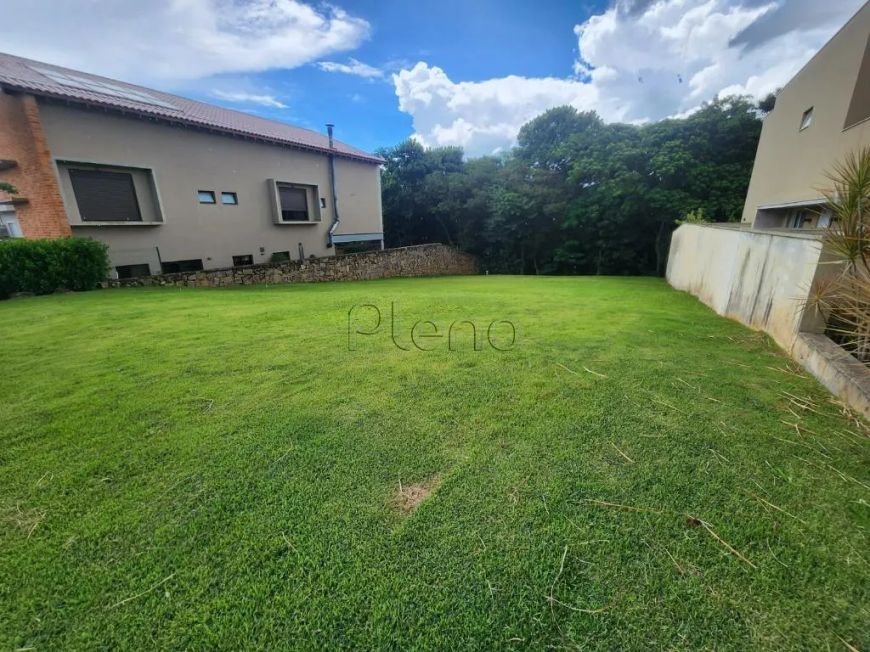 Terreno à venda com 702m² em Chácara São Rafael, Campinas